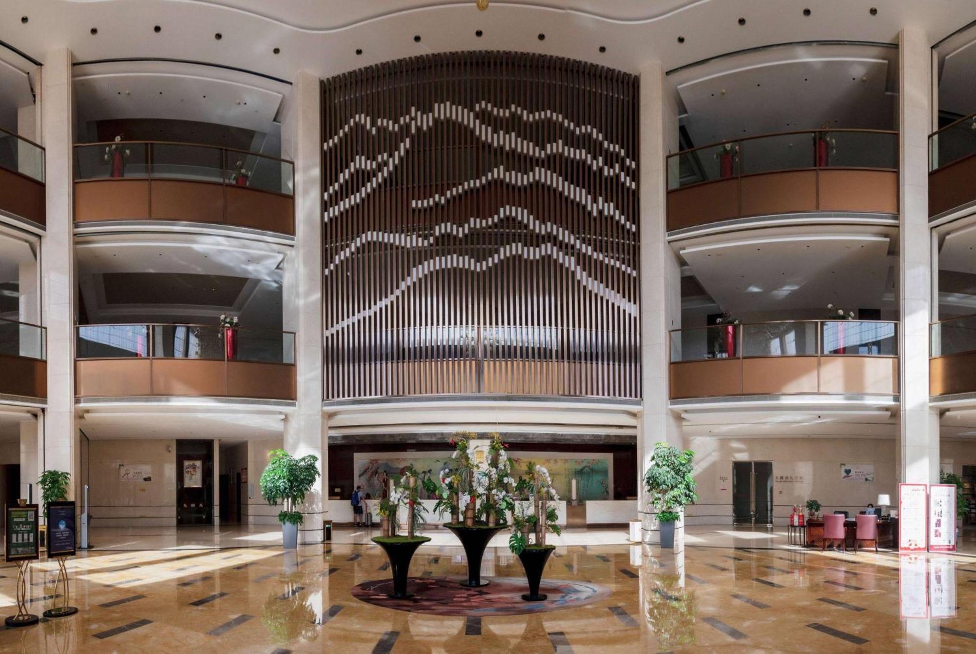 Ramada Yiyang Taojiang Hotel Exterior photo