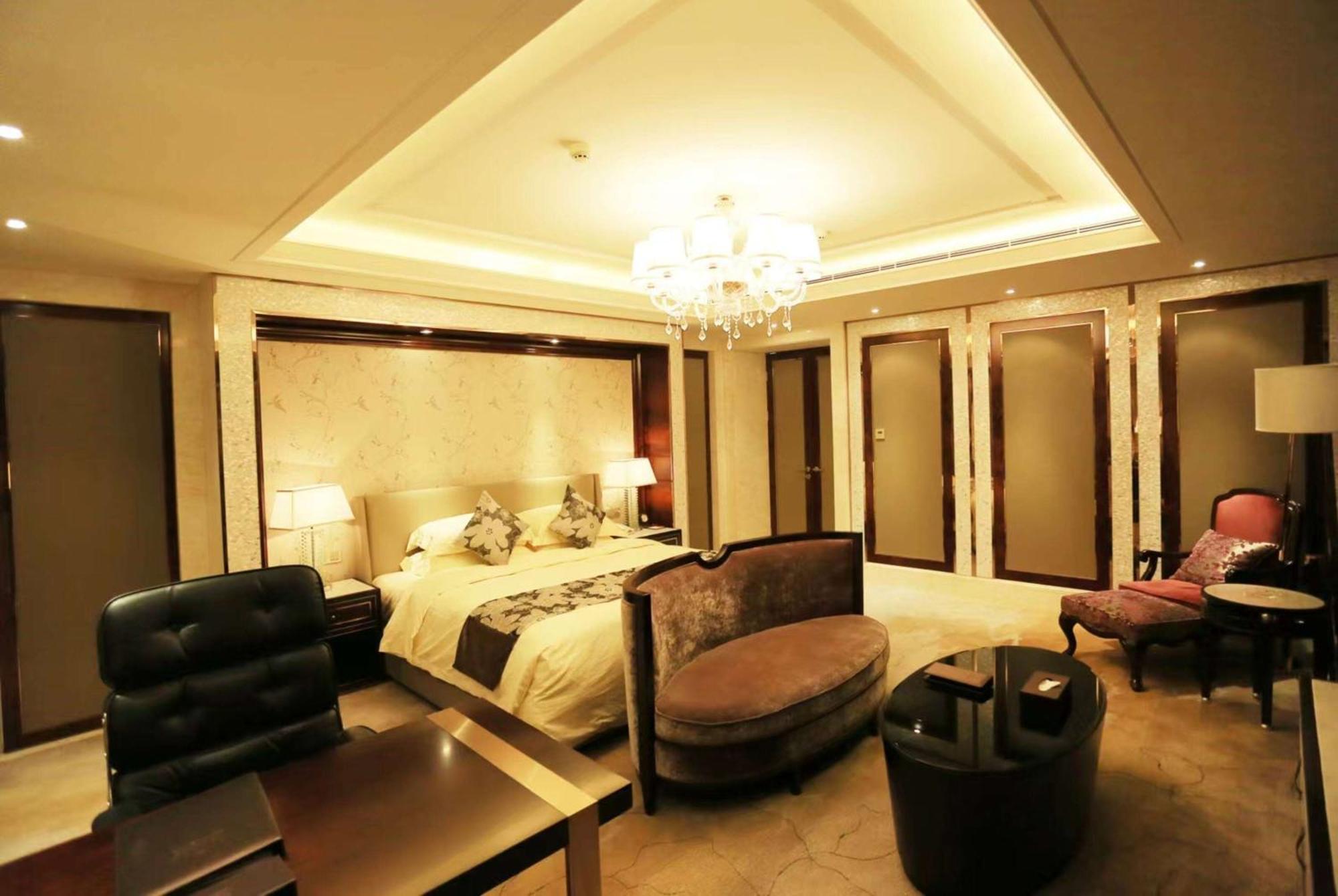 Ramada Yiyang Taojiang Hotel Exterior photo